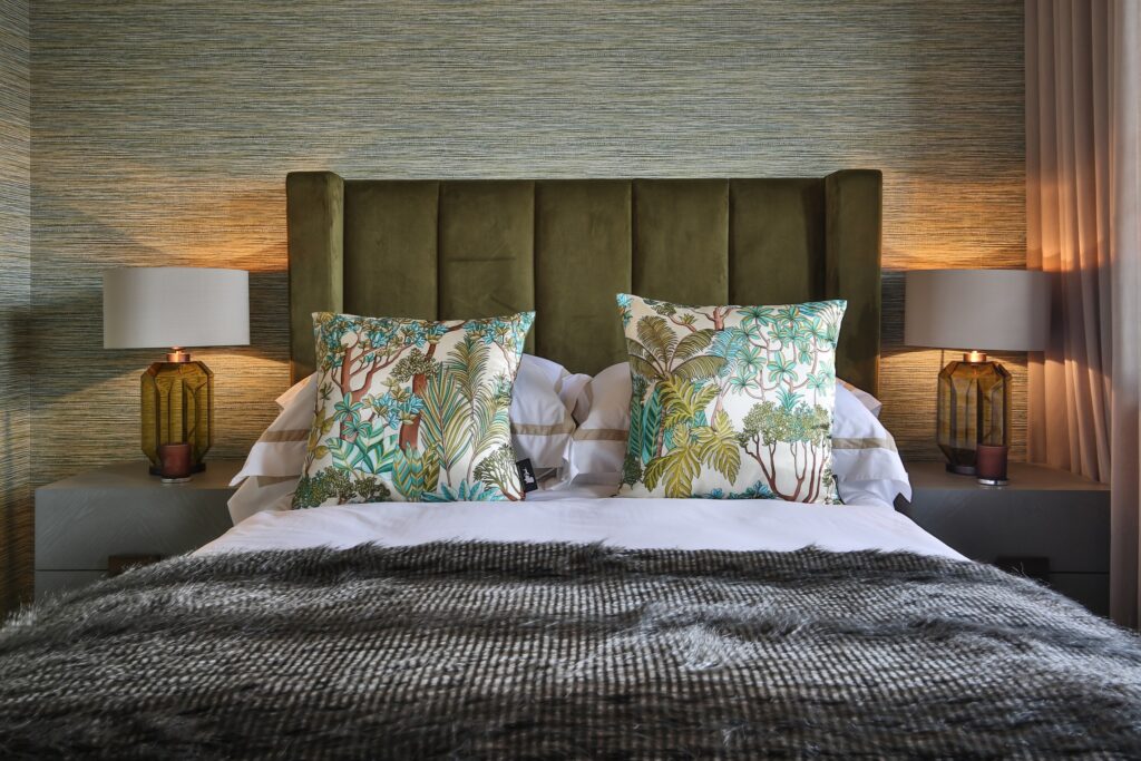 Thatched Cotswold Home